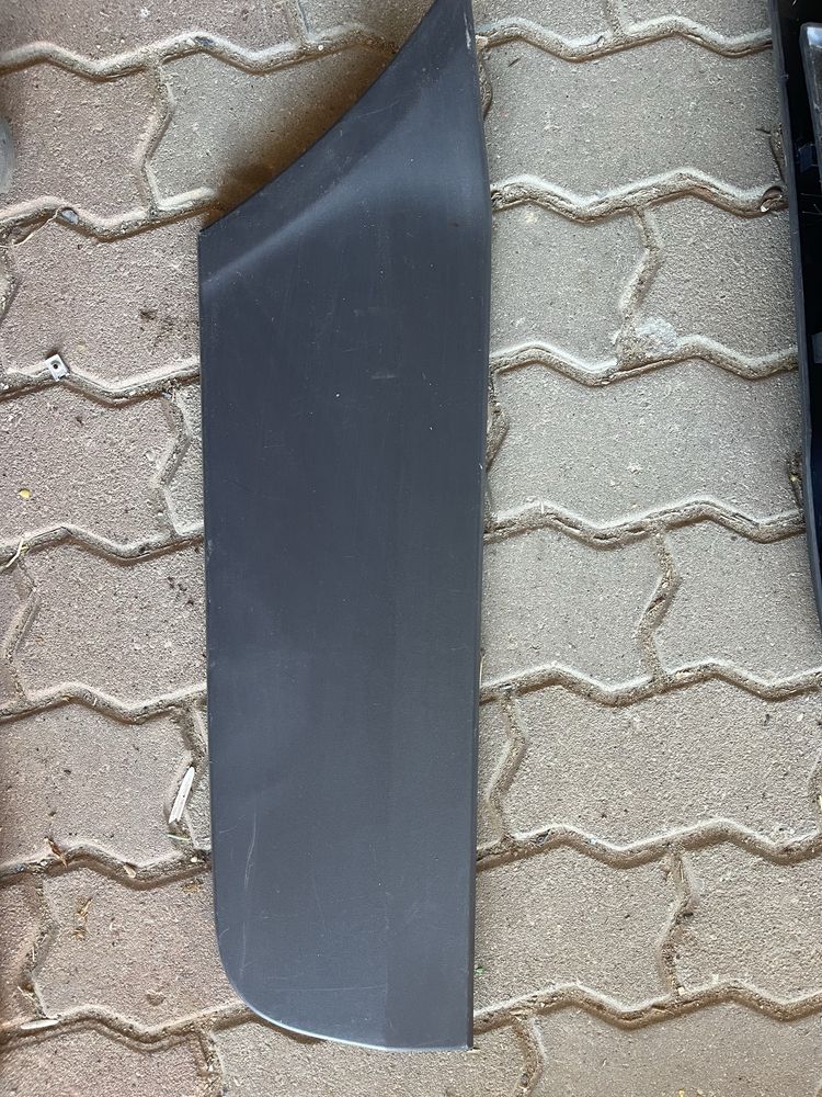 Listwa boczna lewa tyl sprinter 906