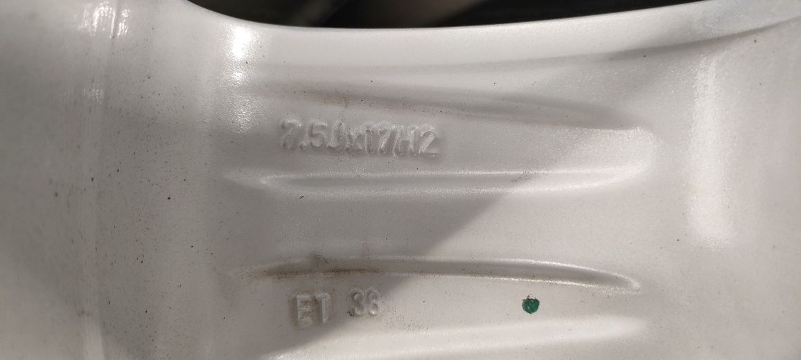 Felgi aluminiowe HONDA 7,5Jx17 , ET38, 5x114,3