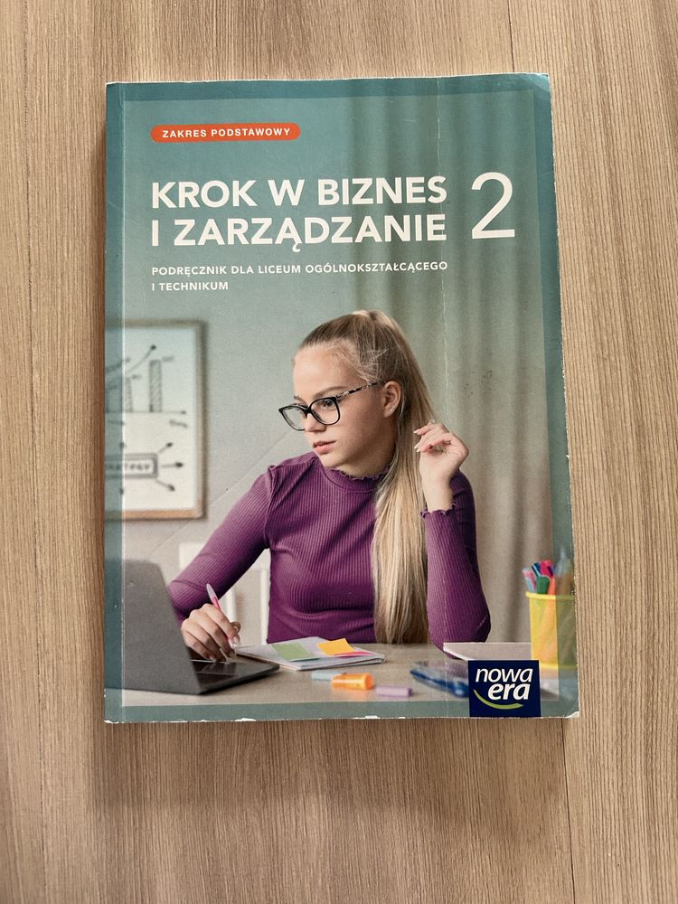 Sprzedaje podręczniki do klasy 1 i 2 liceuów i techników