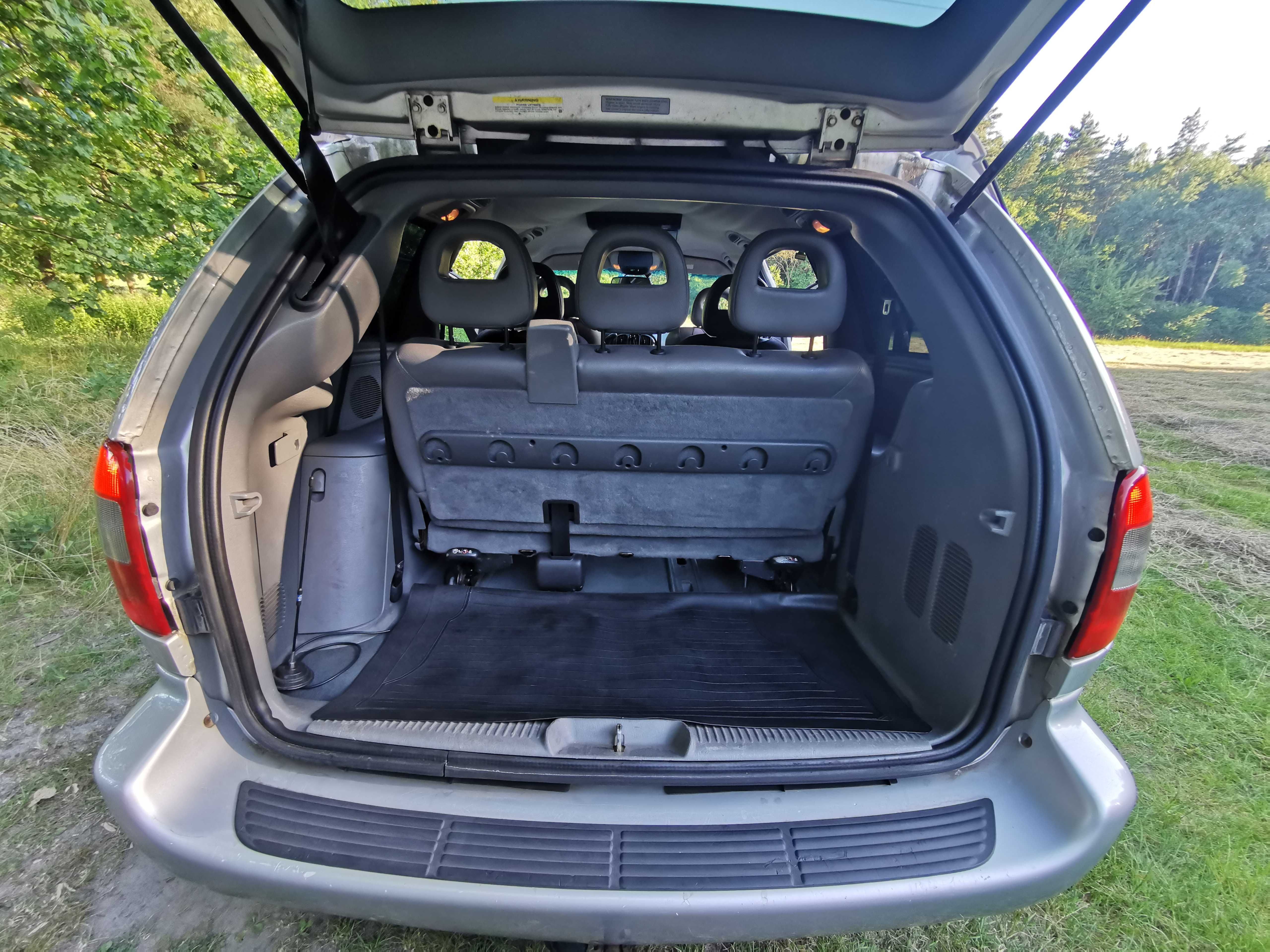 Chrysler Grand Voyager 2003 rocznik