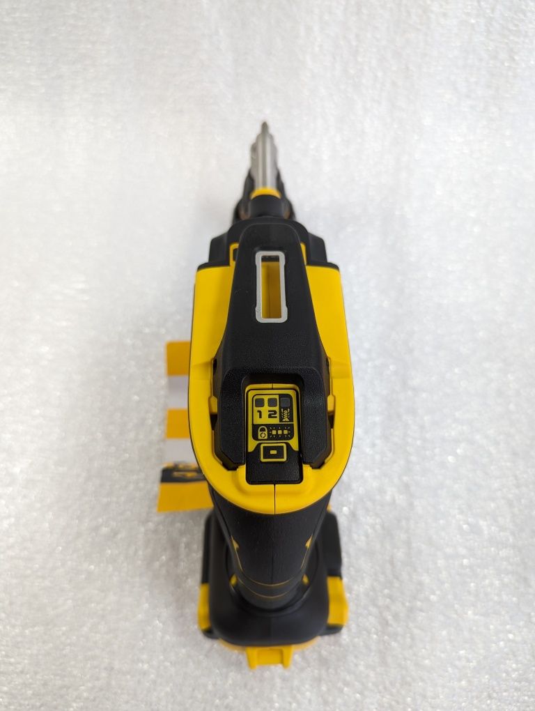 DeWALT DCF630 20V Безщітковий шуруповерт для гіпсокартону