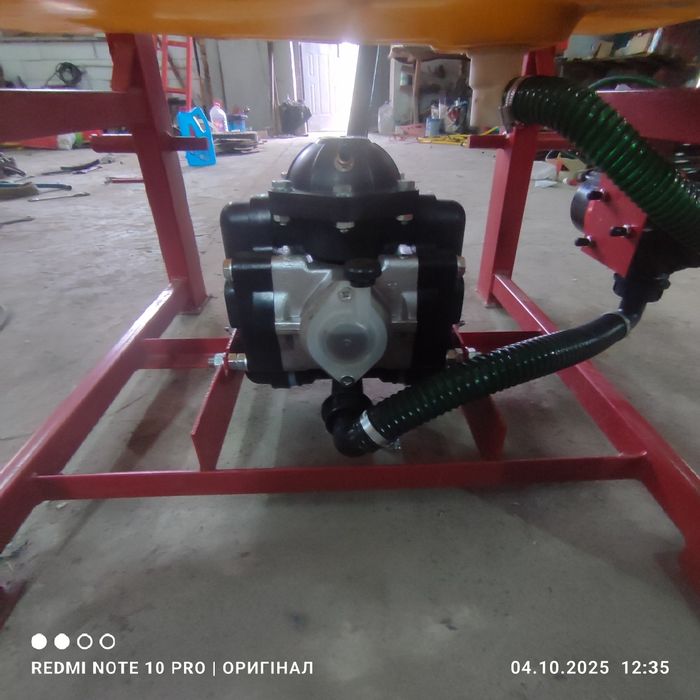 Оприскувач 400л Біарського  Оригінал Польща.