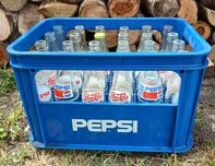 Stara skrzynka Pepsi + komplet butelek z PRL