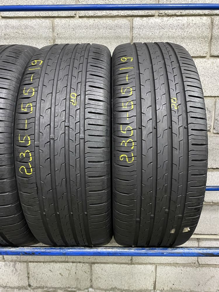 Літні шини 235/55 R19 (105V) CONTINENTAL