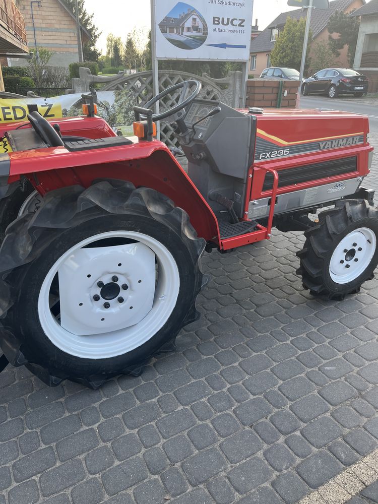 Traktor Yanmar F-235 4x4 power shift