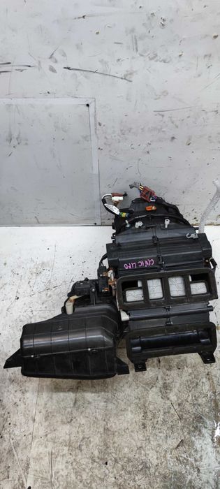 Honda Civic VIII UFO Nagrzewnica