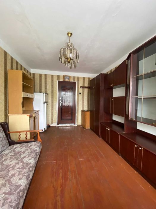 Здаю кімнату в гуртожитку на Бамі