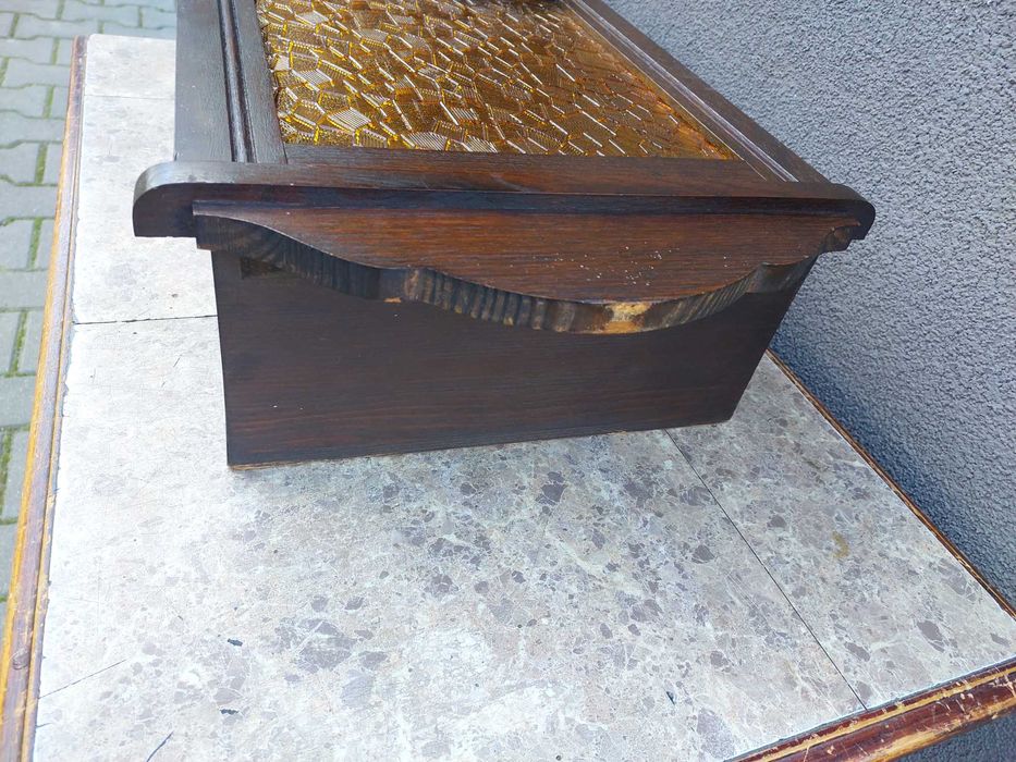 Szafka witrynka z obudowy starego zegara 1930r miodowe szkło E198