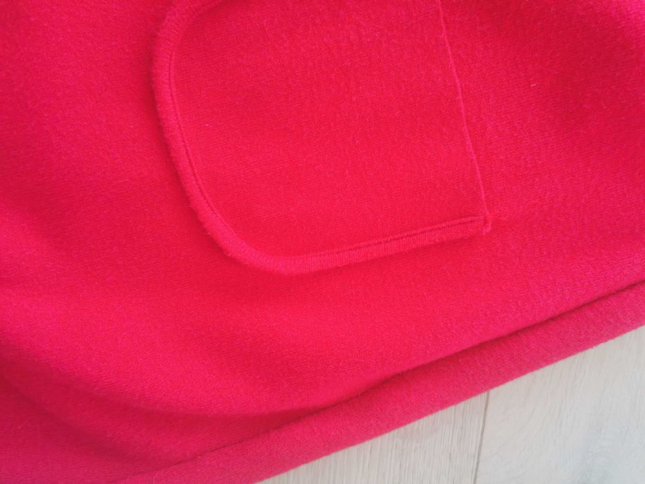 Sukienka Mango r. L czerwona mini z półgolfem