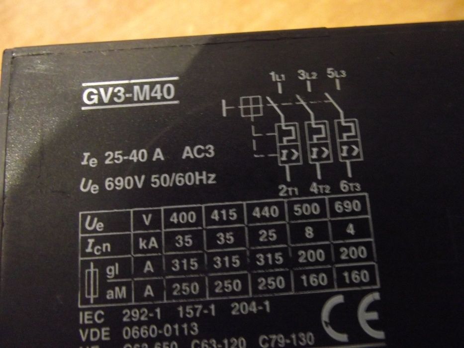 Wyłącznik silnika GV3-M40