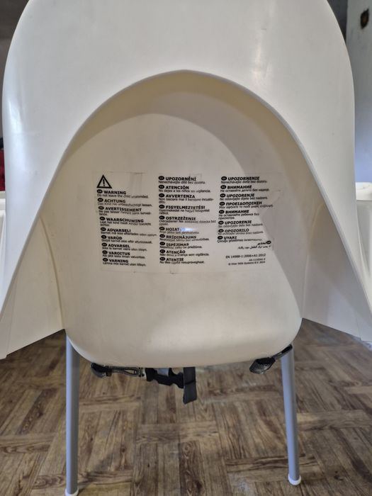 Krzesełko do karmienia malucha Ikea z pasami