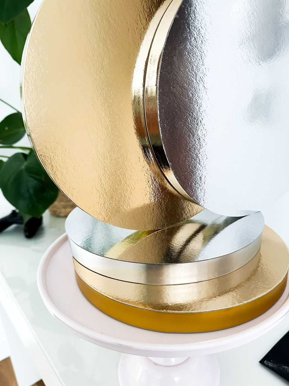 Podkład pod tort/ciasto ze styroduru, fi 26cm,BOX 5szt(ZŁOTY/SREBRNY)