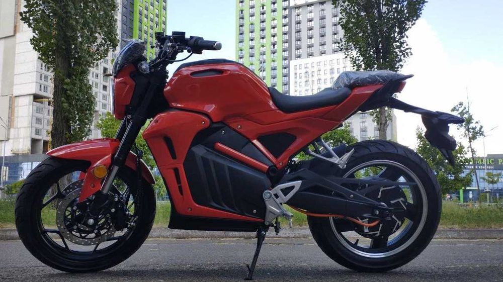 Електромотоцикл .72v. 3 квт. запас ходу 110 км.  швидкість90 км