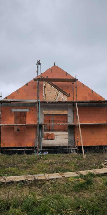 Dom na sprzedaż w stanie surowym otwartym