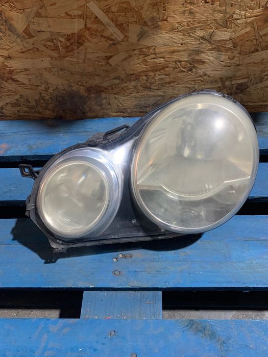 Farol Esquerdo VW Polo 9N