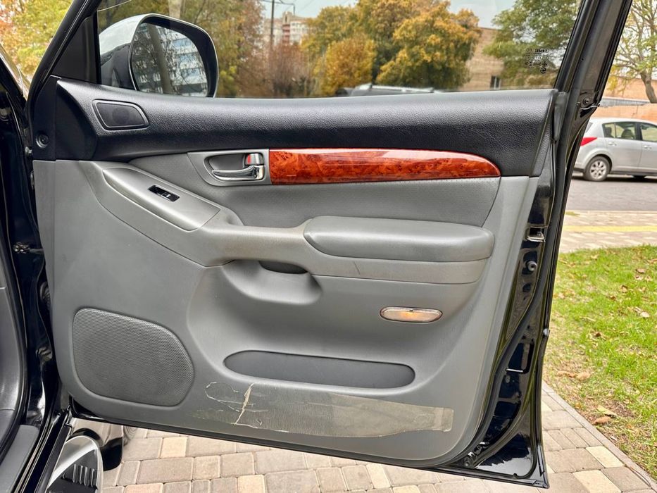 Продам Toyota Land Cruiser Prado 2006 4.0 Gar