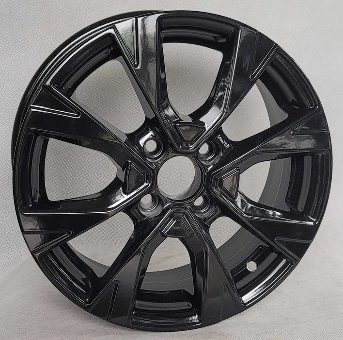 Felgi 15 Nissan Micra 5 Honda Jazz 5 Dacia Sandero Kia Rio Hyundai i20