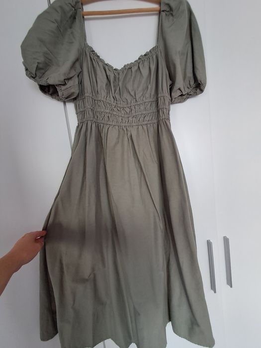 Sukienka zielona khaki Stradivarius xl