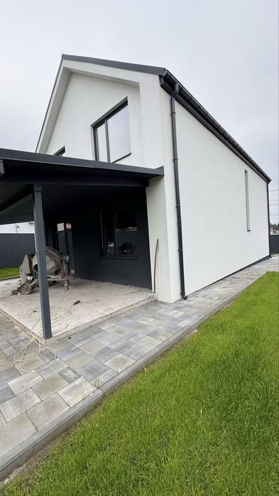 Готовый дом в закрытом коттеджном городке, Ирпень. Газовое отопление.