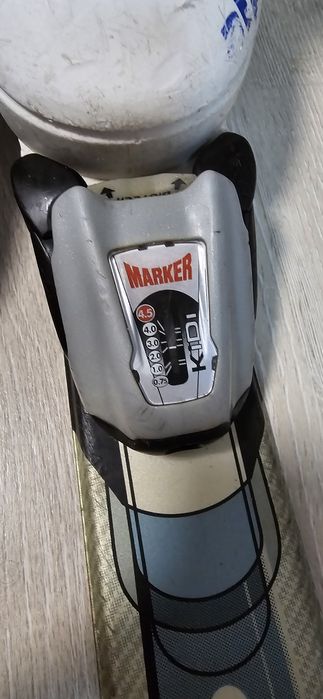 Narty i buty narciarskie