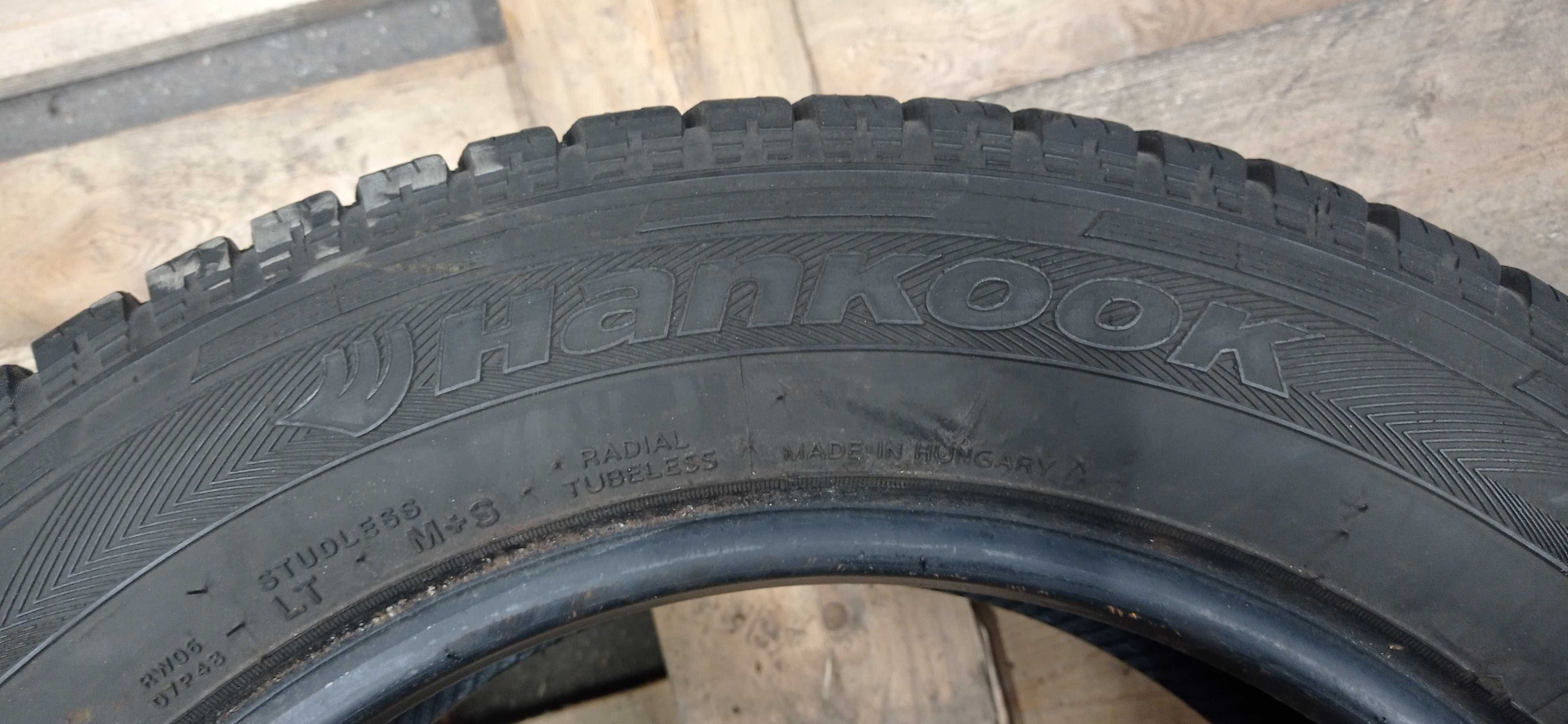 Opona zimowa Hankook 205/60R16C