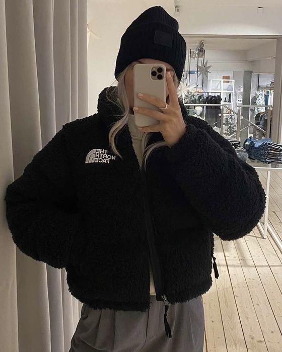 Жіноча куртка/ тепла куртка/ мʼяка стильна куртка