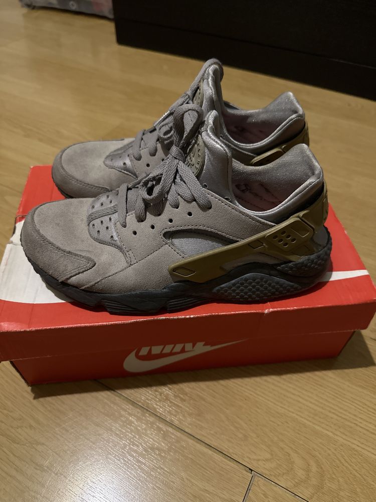 Huarache Cinzento Camurça