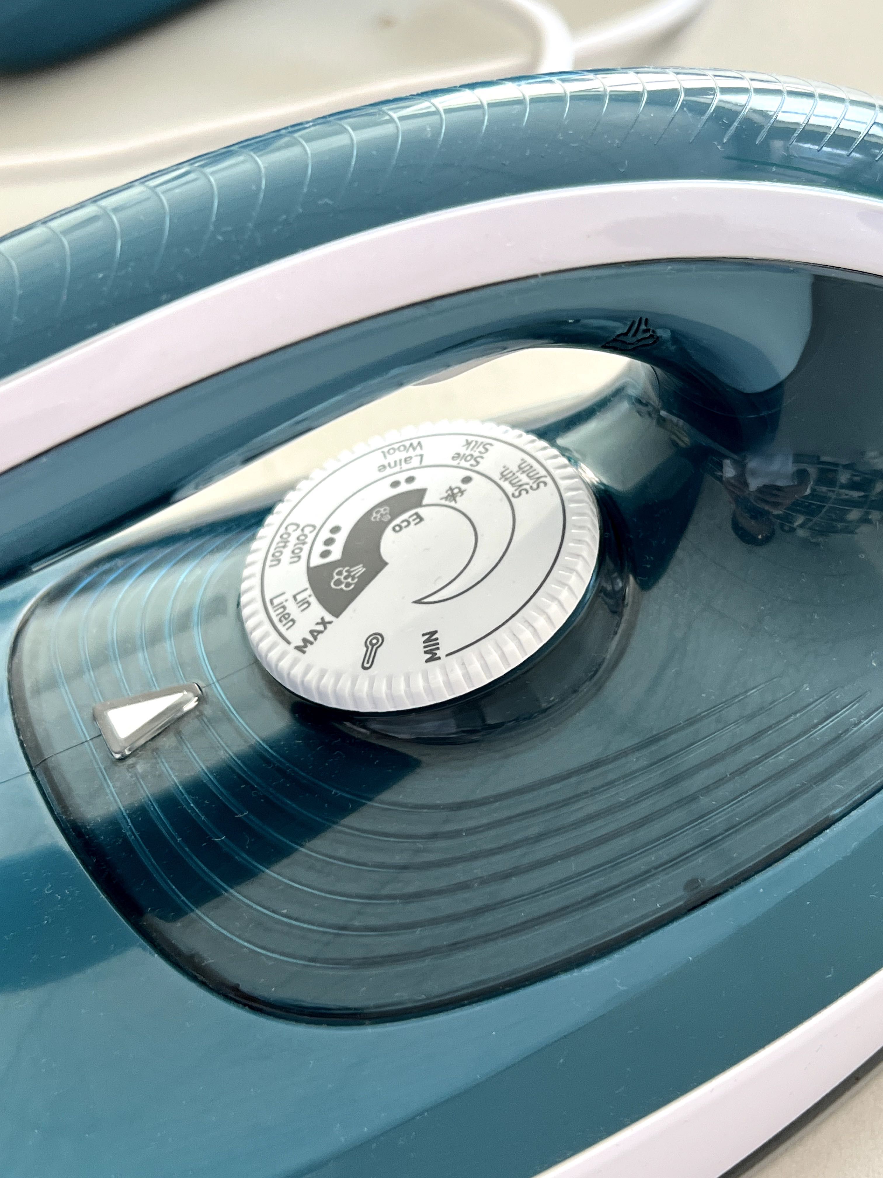 Праска з парогенератором Tefal SV6131E0