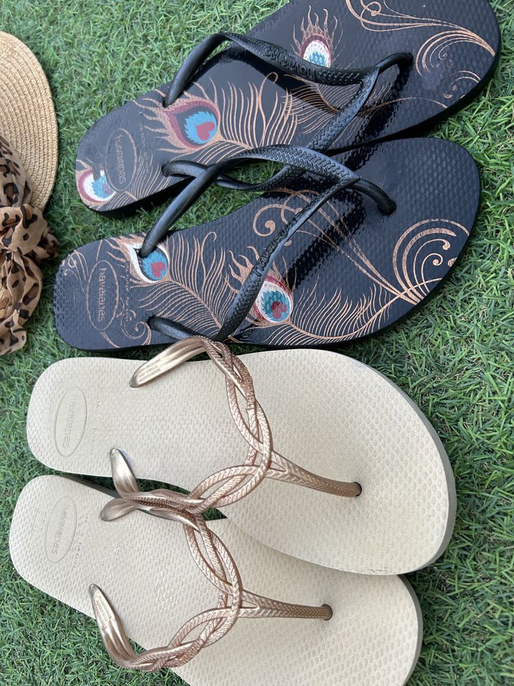 Havaianas pretas ou douradas 43/44