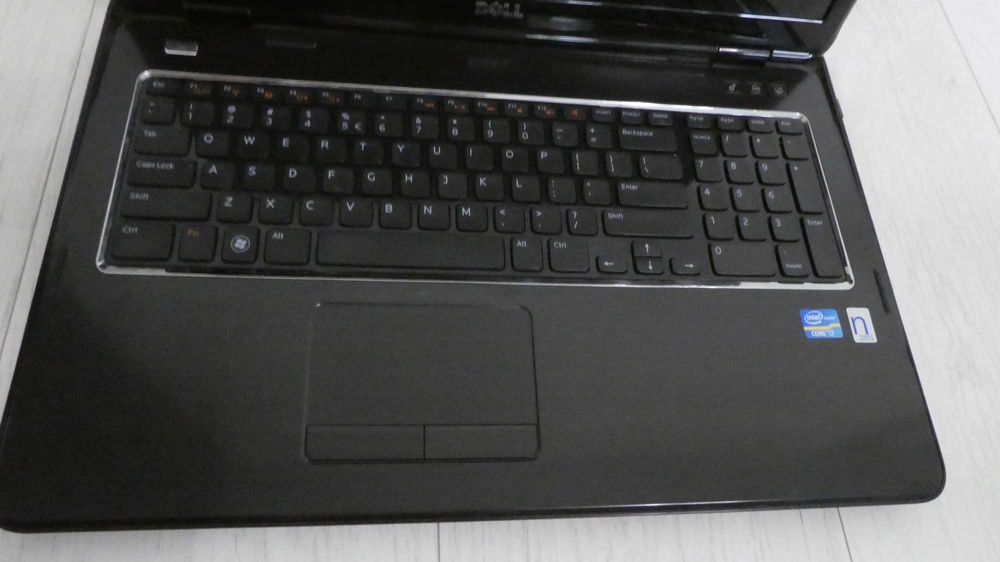 Laptop Dell Inspiron
