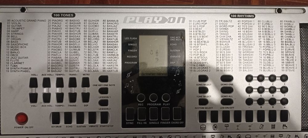 Orgao/piano eletrico