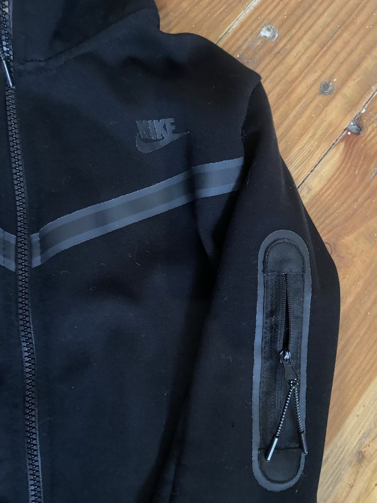 Зіпка теч фліс/ Толстовка Nike Sportswear Tech Fleece Black