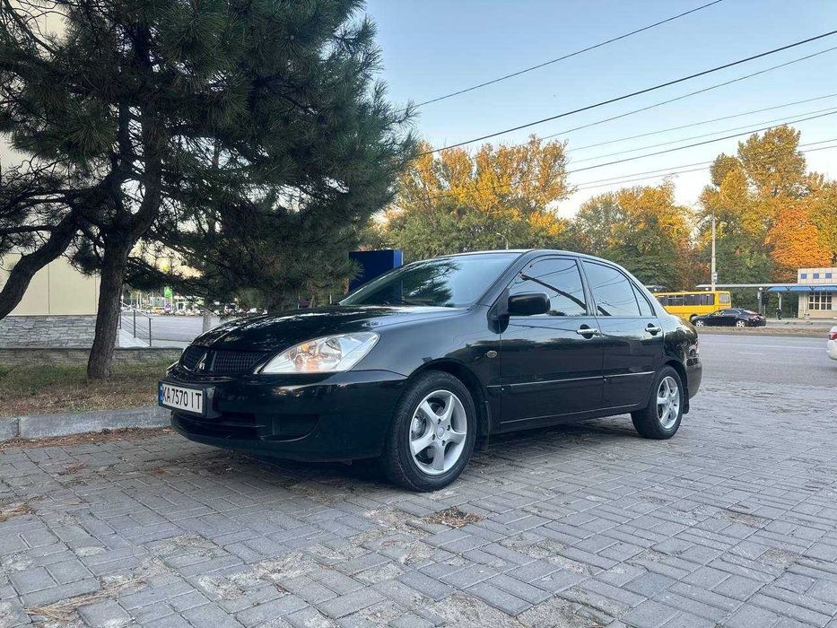 Mitsubishi Lancer 9  офіціал з рідним пробігом на автоматі.