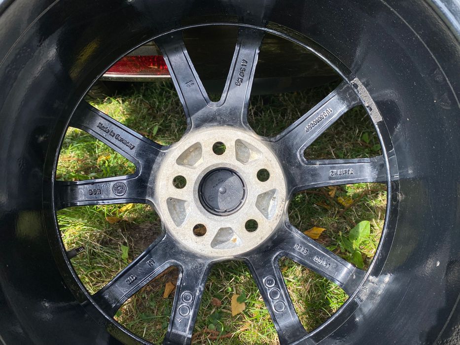 koła z oponami R17