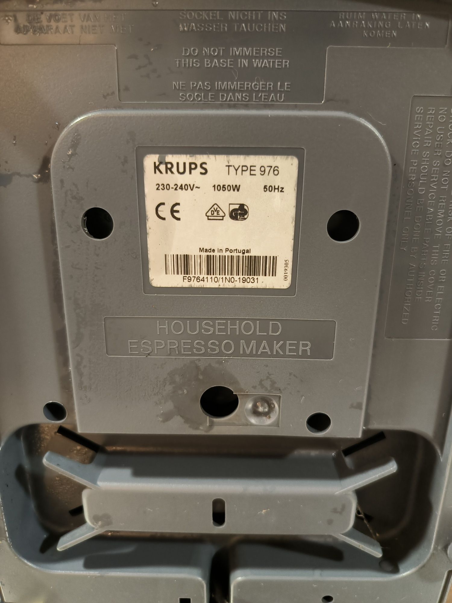 Máquina de Café Expresso Krups (Modelo 976)