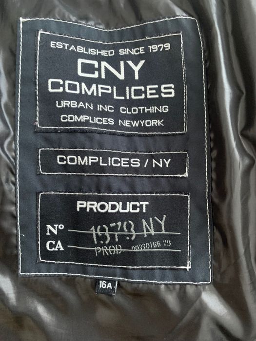 Blusão Azul Bom estado. 20€