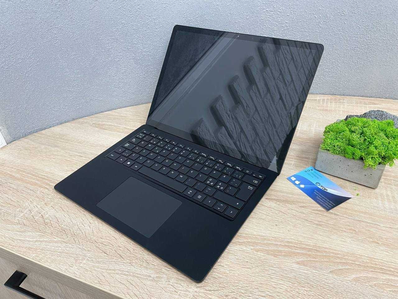 Microsoft Surface Laptop 5- 13.5'' OLED/ core i5-1245U/ 16/256gb ІДАЕЛ
