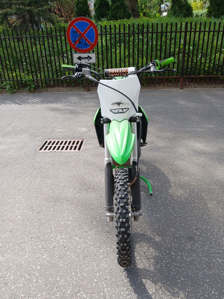 Kawasaki kx85 cross 2016