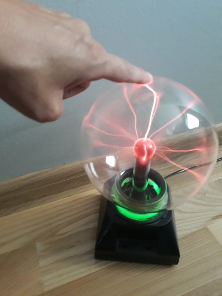 Kula plazmowa, magiczna lampa edukacyjna 6" z neonem i pozytywką