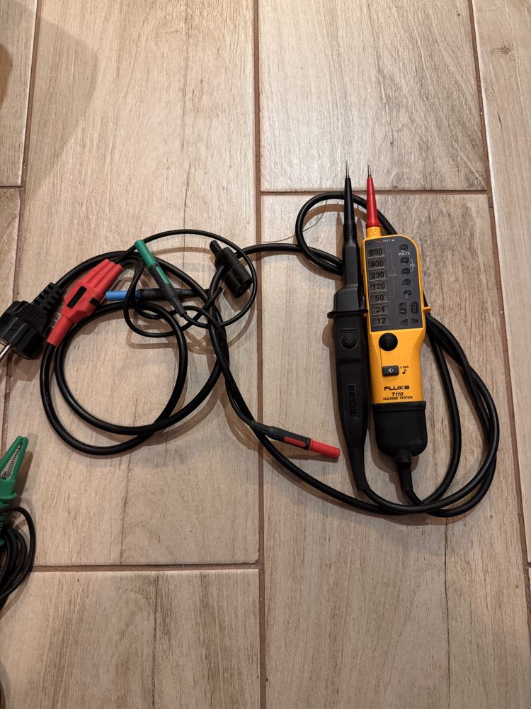 Fluke T110 Tester