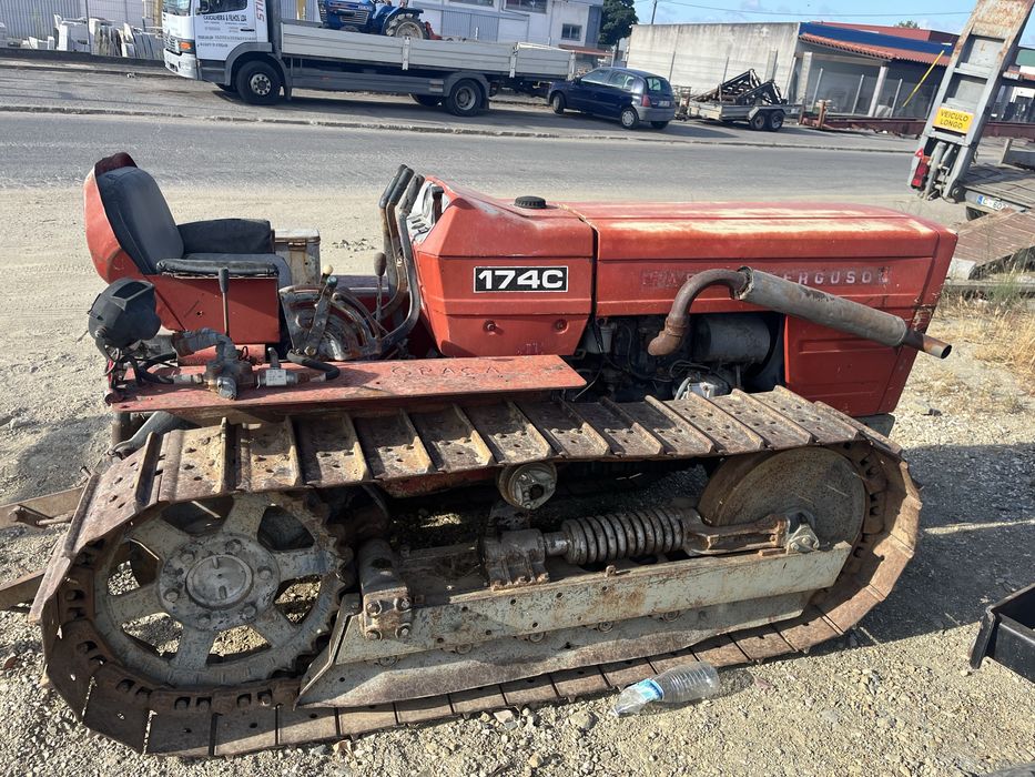 Trator rastos mf 174c usado