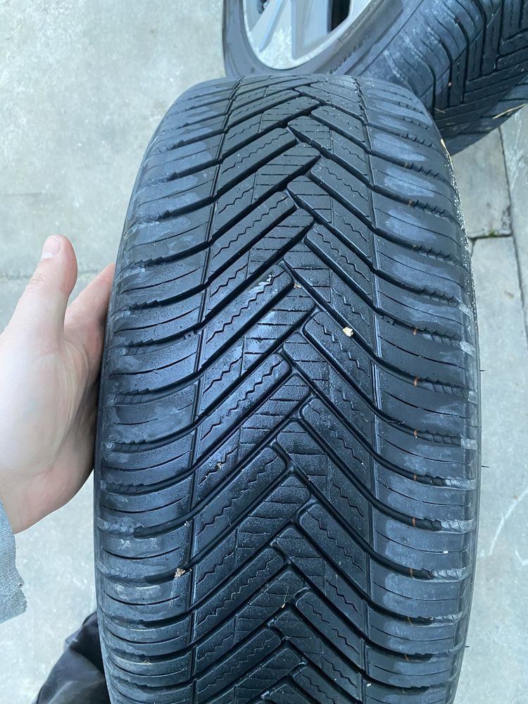 Hankook kinergy 4s2 215/55/17 2шт шини літо зима
