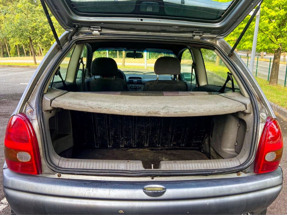 Opel Corsa 1.5 TD Isuzu - 5 Lugares