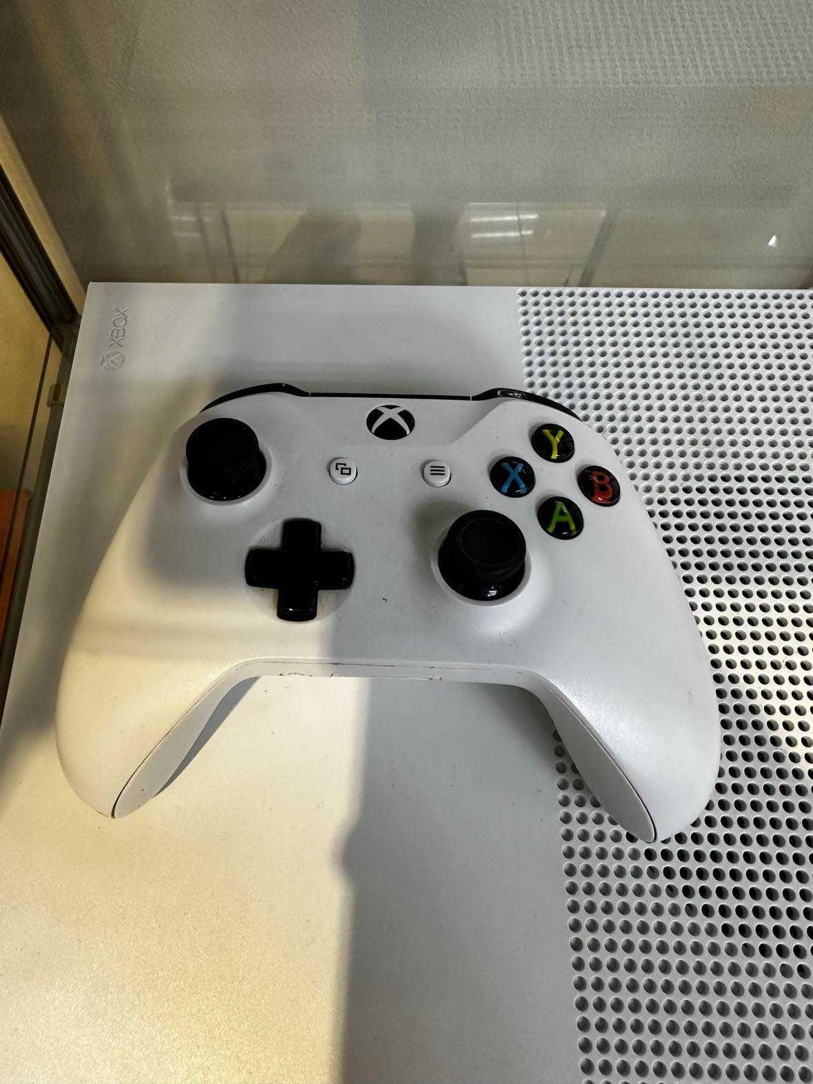 XBOX One S 1TB biały