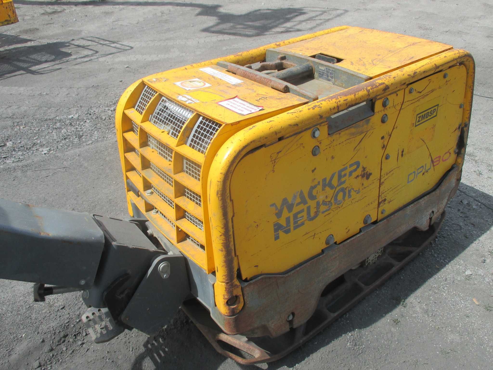 Zagęszczarka rewersyjna 750 kg Wacker Neuson DPU 80 Lem670