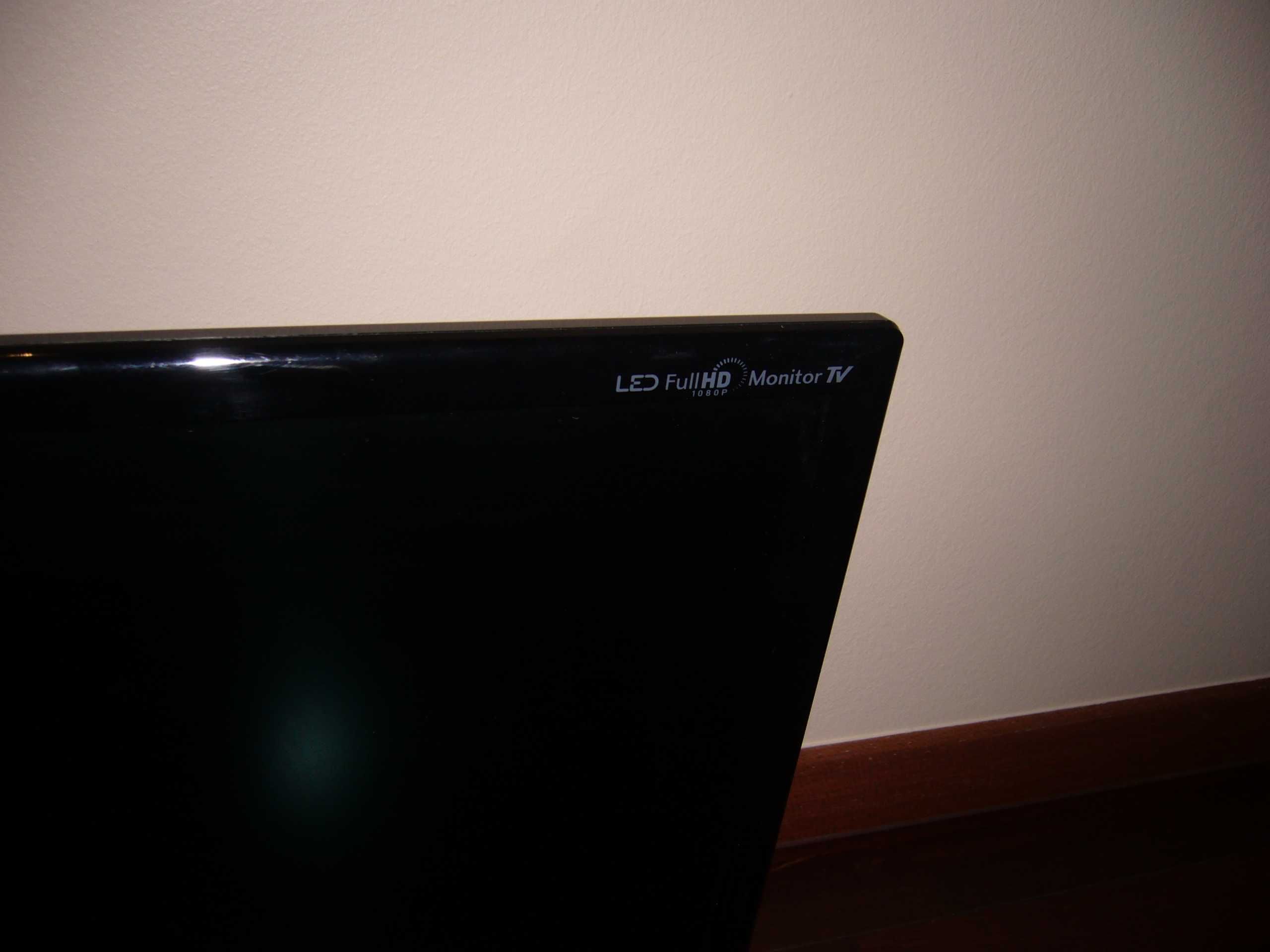 Monitor LG Flatron M2350D-PZ