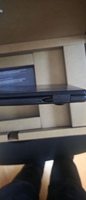 Asus E410KA portátil