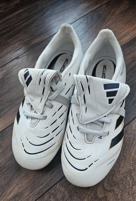 Korki adidas predator league biało-złote r.32, 19,5cm  wkładka