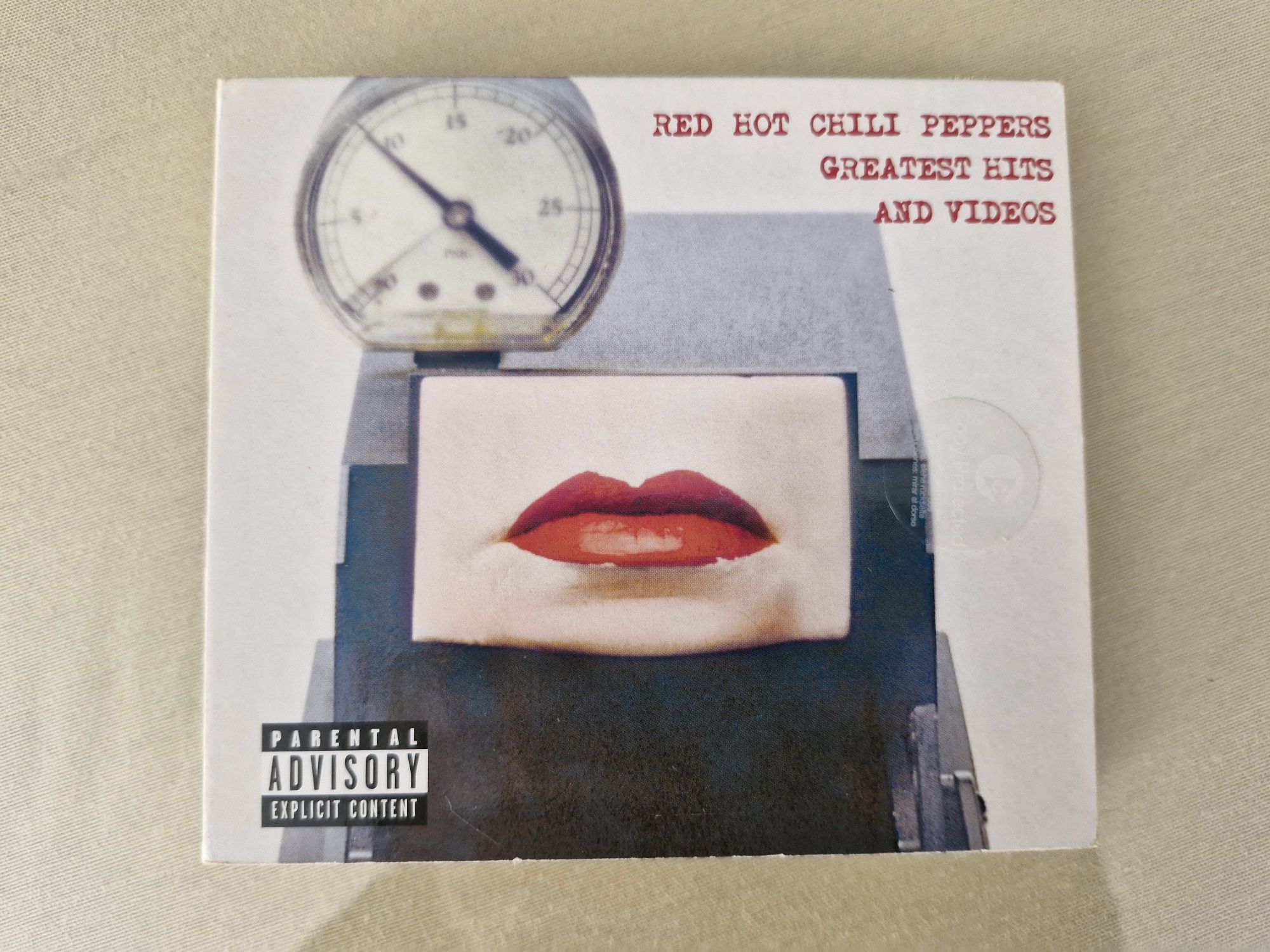 CD + DVD Red Hot Chili Peppers, Greatest Hits and Vídeos