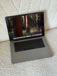 MacBook Pro 16” M2 | 16 GB RAM | 512 GB SSD Space gray